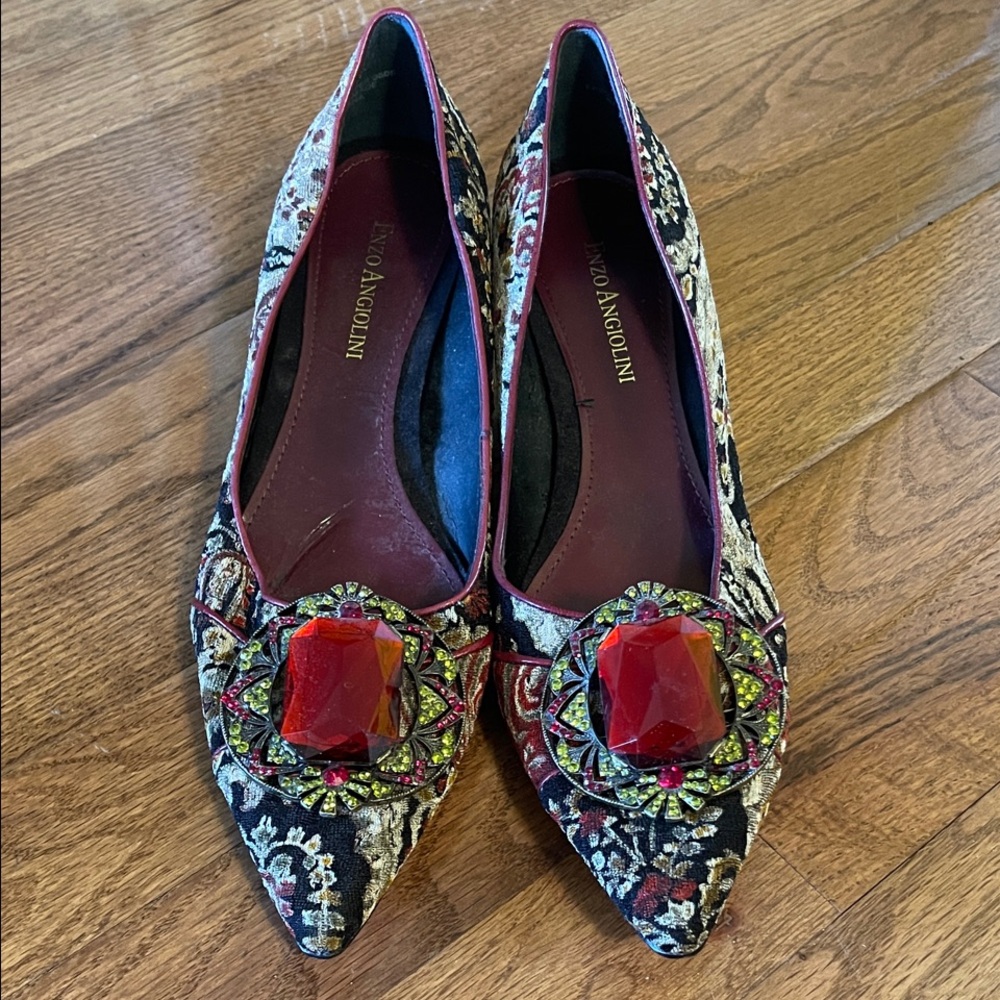 Enzo Angiolini Black and Floral Pointed Flats with Red Gem Embellishments